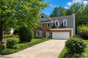 13315 Kintyre Ct, Matthews, NC 28105 - Photo 1