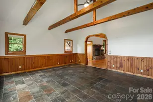125 Hyacinth Dr, Clyde, NC 28721 - Photo 5