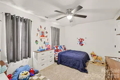 4228 Huntmeadow Drive, Charlotte, NC 28269 - Photo 23