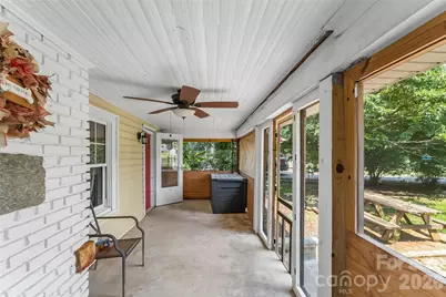 40 Sycamore Circle, Hendersonville, NC 28791 - Photo 3