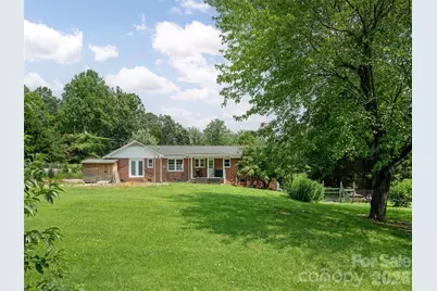 525 Carson Drive, Hendersonville, NC 28791 - Photo 31