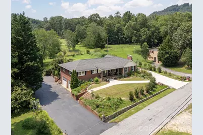 525 Carson Drive, Hendersonville, NC 28791 - Photo 37