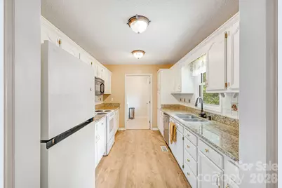 6 Arrowhead Lane, Weaverville, NC 28787 - Photo 13