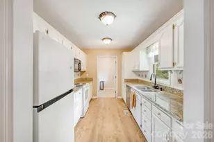 6 Arrowhead Ln, Weaverville, NC 28787 - Photo 13