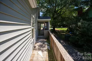 709 N Weldon St, Gastonia, NC 28052 - Photo 11