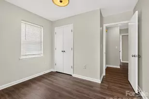 1521 Sumter Ave, Charlotte, NC 28208 - Photo 21