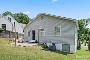 1521 Sumter Ave, Charlotte, NC 28208 - Photo 25