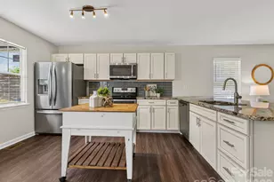 1521 Sumter Ave, Charlotte, NC 28208 - Photo 9
