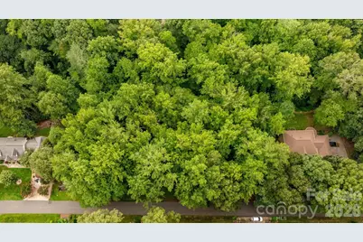 720 Saint Cloud Drive, Statesville, NC 28625 - Photo 17
