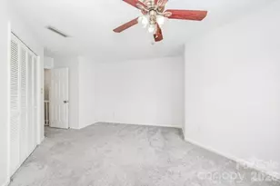 216 S Clarkson St, Charlotte, NC 28202 - Photo 13
