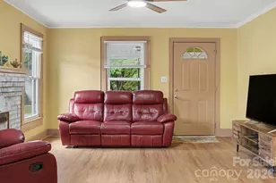 1104 Venus St, Kannapolis, NC 28083 - Photo 5