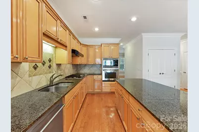 439 Ohenry Avenue, Davidson, NC 28036 - Photo 13