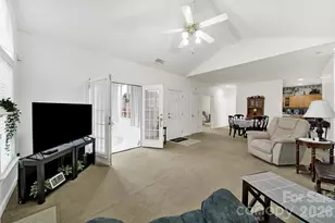 8368 Windsor Ridge Dr, Charlotte, NC 28277 - Photo 7