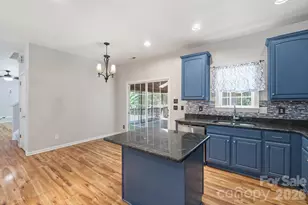 13316 Emerald Branch Ln, Charlotte, NC 28273 - Photo 7