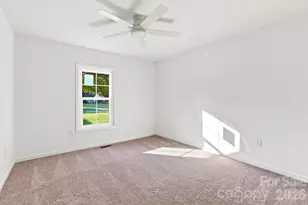 910 Little Brook Cir, York, SC 29745 - Photo 17