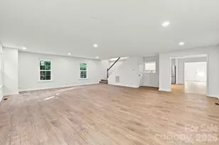 910 Little Brook Cir, York, SC 29745 - Photo 27