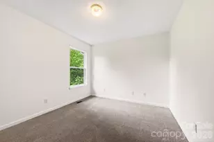 9 Nantahala St, Asheville, NC 28801 - Photo 21