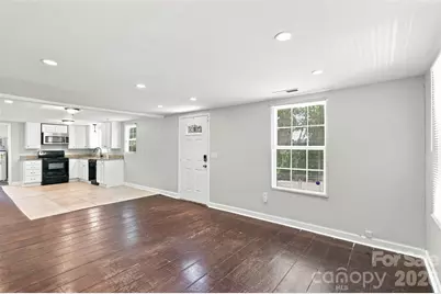 922 Ambassador Street, Charlotte, NC 28208 - Photo 3