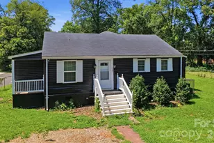 922 Ambassador St, Charlotte, NC 28208 - Photo 1