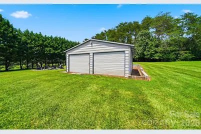 3315 47th Avenue Place NE, Hickory, NC 28601 - Photo 41
