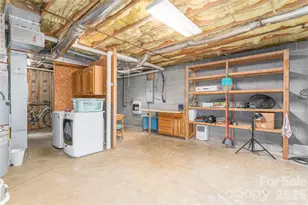 26 Moriah Ln, Asheville, NC 28803 - Photo 33