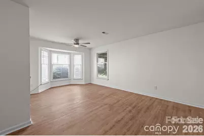 6203 Rosecroft Drive, Charlotte, NC 28215 - Photo 9
