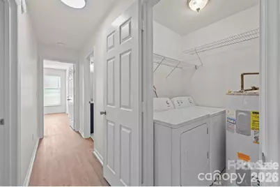 6203 Rosecroft Drive, Charlotte, NC 28215 - Photo 11