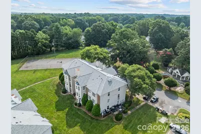6203 Rosecroft Drive, Charlotte, NC 28215 - Photo 17