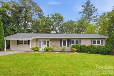 216 Lyndale Road, Hendersonville, NC 28739 - Photo 1