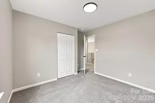 8207 Belmont Stables Dr, Charlotte, NC 28216 - Photo 27