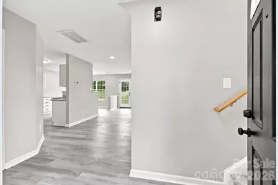 8207 Belmont Stables Drive, Charlotte, NC 28216 - Photo 7