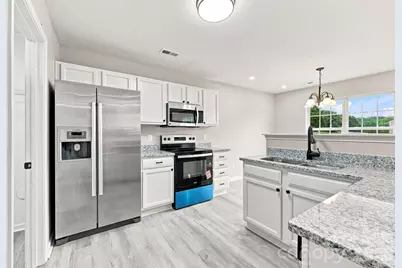 8207 Belmont Stables Drive, Charlotte, NC 28216 - Photo 15