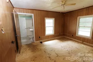 329 Finley Ave NW, Lenoir, NC 28645 - Photo 9