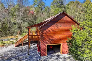225 Burnt Meadow Ln, Union Mills, NC 28167 - Photo 5