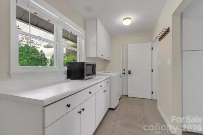 784 Alpine Drive, Seven Devils, NC 28604 - Photo 23