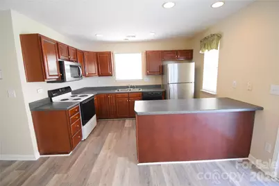 1814 Birch Heights Court, Charlotte, NC 28213 - Photo 3