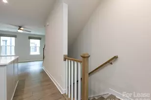 413 Spearfield Ln, Charlotte, NC 28205 - Photo 11