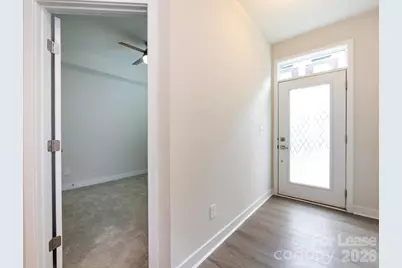 413 Spearfield Lane, Charlotte, NC 28205 - Photo 9