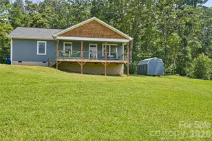 33 Ben Lippen Rd, Asheville, NC 28806 - Photo 1
