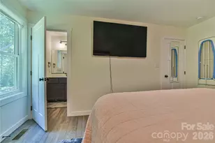 33 Ben Lippen Rd, Asheville, NC 28806 - Photo 11