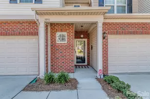 5951 Carrollton Ln, Charlotte, NC 28210 - Photo 1