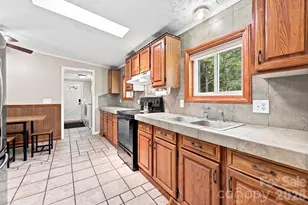 1973 Davis Cir, Clover, SC 29710 - Photo 5