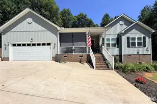 10 Mooney Dr, Taylorsville, NC 28681 - Photo 1
