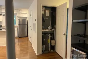 433 W 8th St, Charlotte, NC 28202 - Photo 17