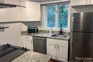433 W 8th St, Charlotte, NC 28202 - Photo 11