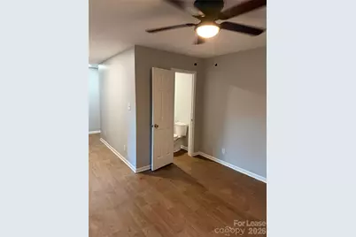 3805 Miriam Drive #6, Charlotte, NC 28205 - Photo 5