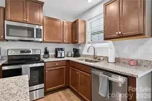 154 Stella Ln, Troutman, NC 28166 - Photo 7