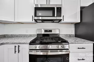 4040 Burnham Ct, Winston Salem, NC 27105 - Photo 9