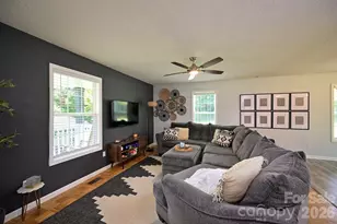 1151 Shady Ln, Marion, NC 28752 - Photo 9