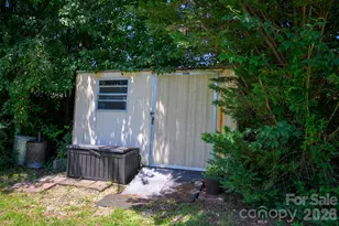 1151 Shady Ln, Marion, NC 28752 - Photo 29